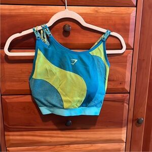 ISO XXL OR XL SPORTS BRA matching color pattern doesn’t have to be same cut